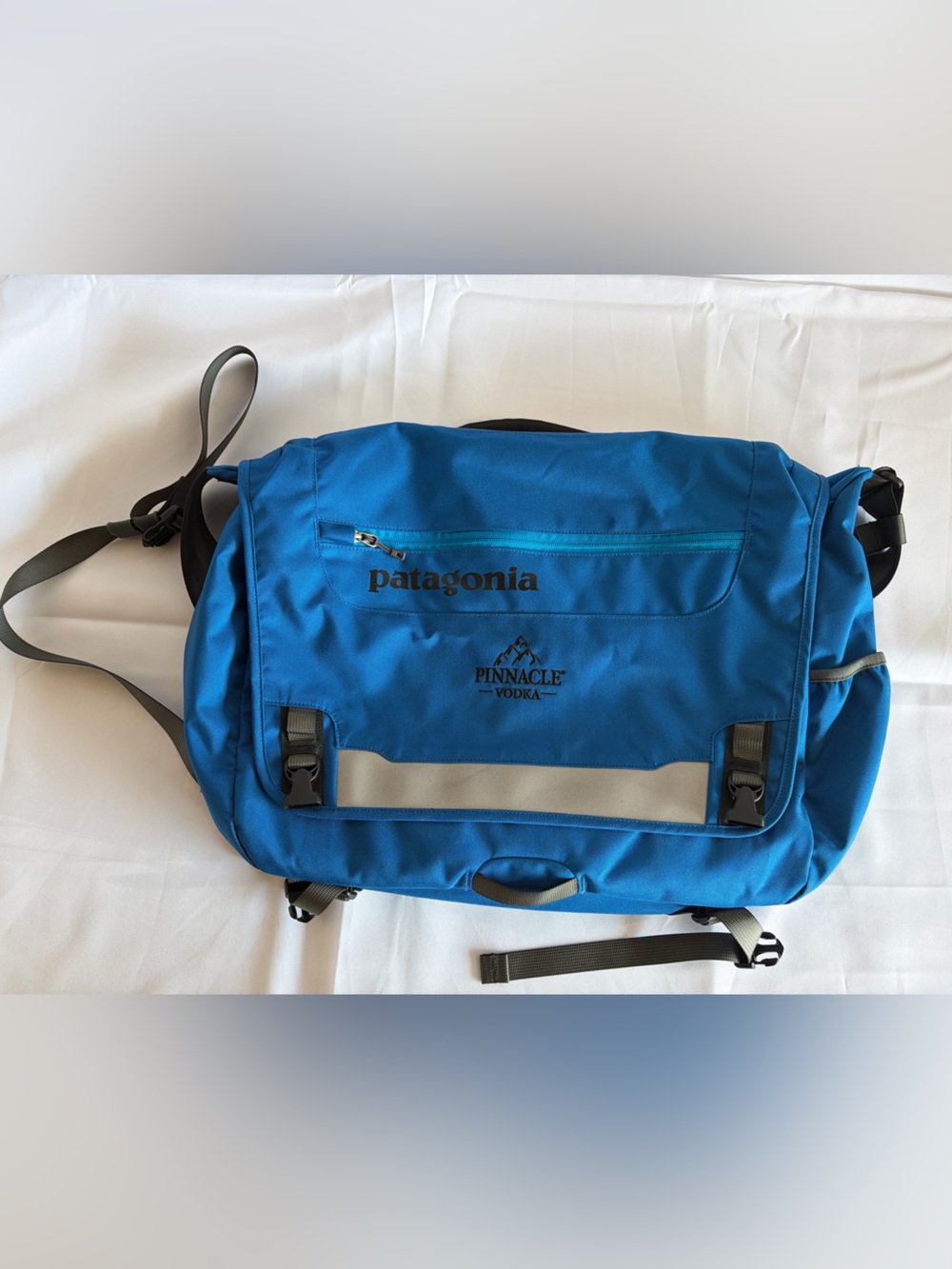 Patagonia Royal Blue Messenger Bag with Reflective Strip